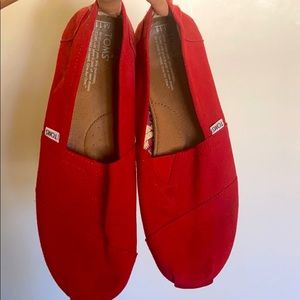 Men’s TOMS